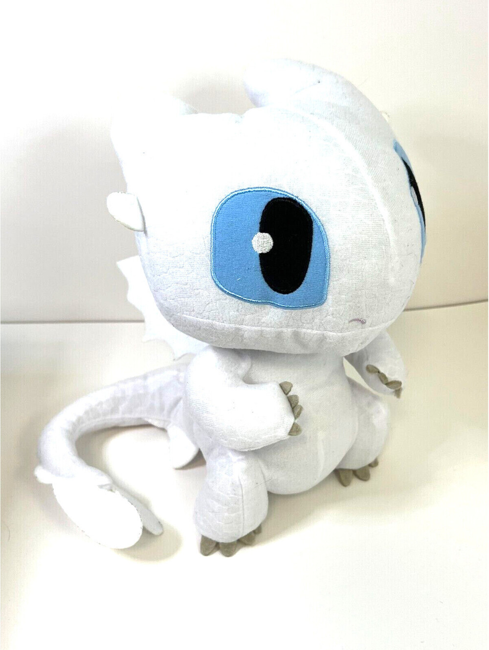 How to Train Your Dragon The Hidden World Light Fury White Plush TESTED WORKING